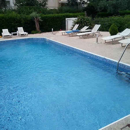 Anthi Court - One Bed With A Pool Near Dasoudi Area *