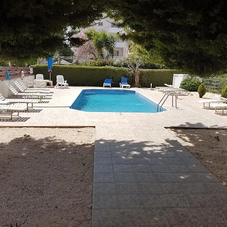Anthi Court - One Bed With A Pool Near Dasoudi Area Apartamento *